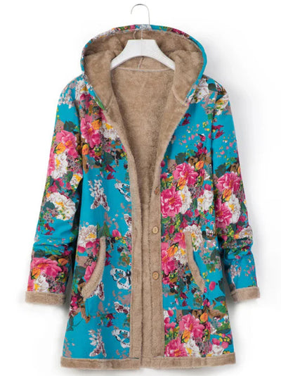Women's hooded coat with pockets: comfort and style with a print