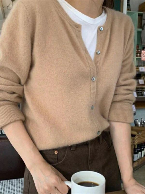 Round neck cardigan with layered effect