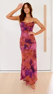 Long printed dress with thin straps and open back