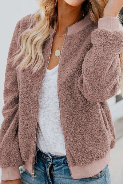Warm Teddy-style bomber jacket: comfort and style in one