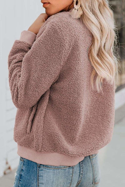 Warm Teddy-style bomber jacket: comfort and style in one