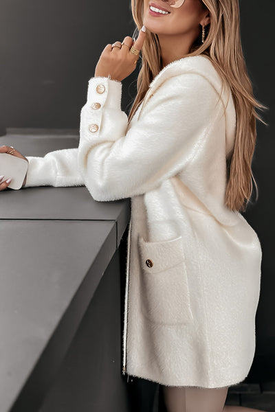 Women's Hooded Coat with Long Sleeves for Maximum Comfort