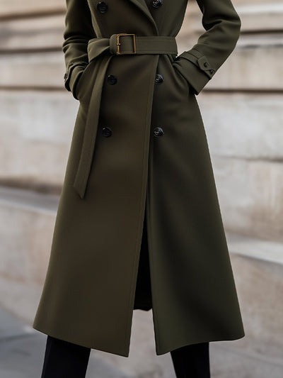 Long fitted coat with belt for an elegant winter style