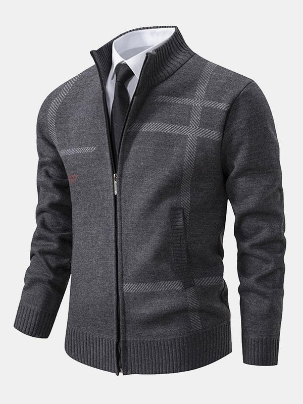 Stylish men's jacket with long sleeves and zipper for a stylish look