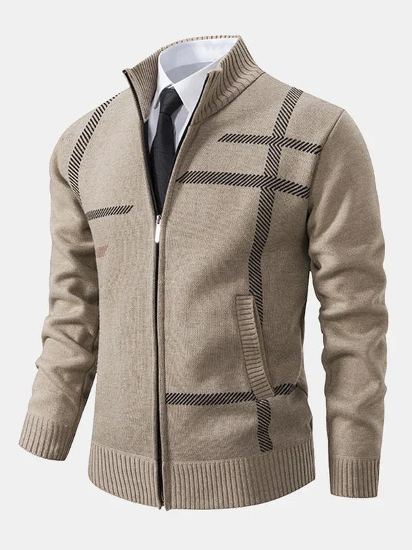 Stylish men's jacket with long sleeves and zipper for a stylish look