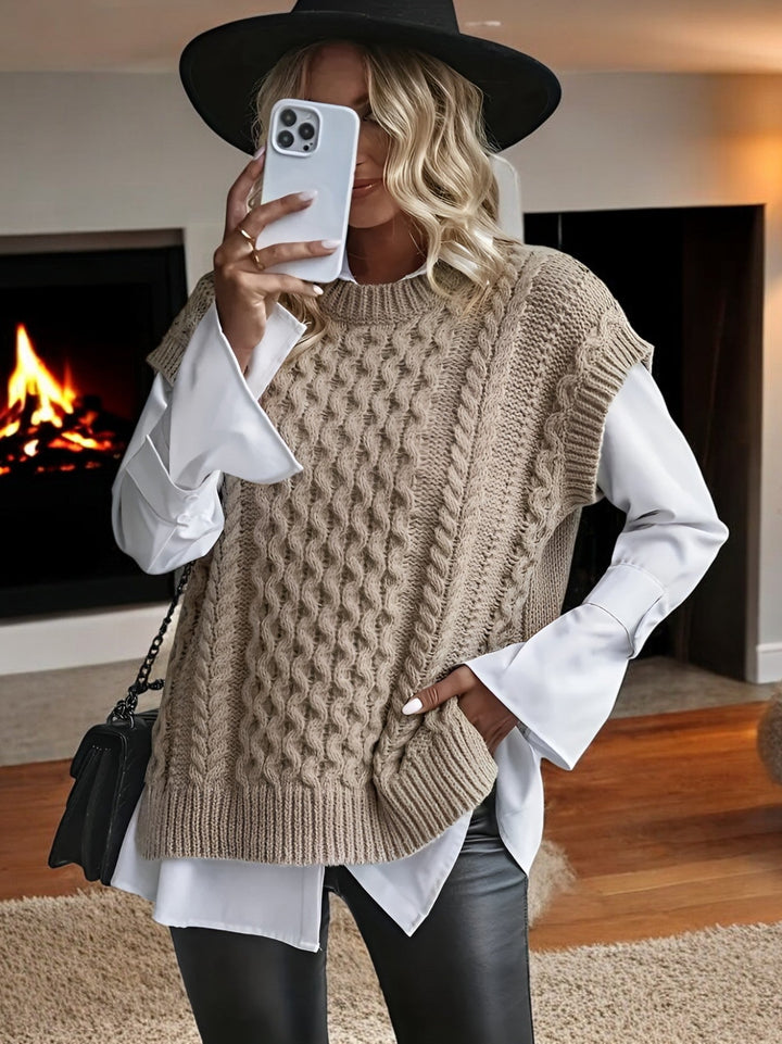 Women's vest with modern design for elegant looks