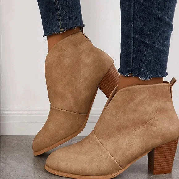 Irina - V-shaped ankle boots