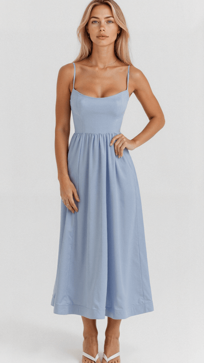 Sophisticated midi dress with thin straps for a refined style