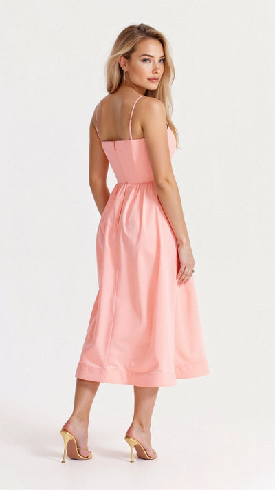 Sophisticated midi dress with thin straps for a refined style