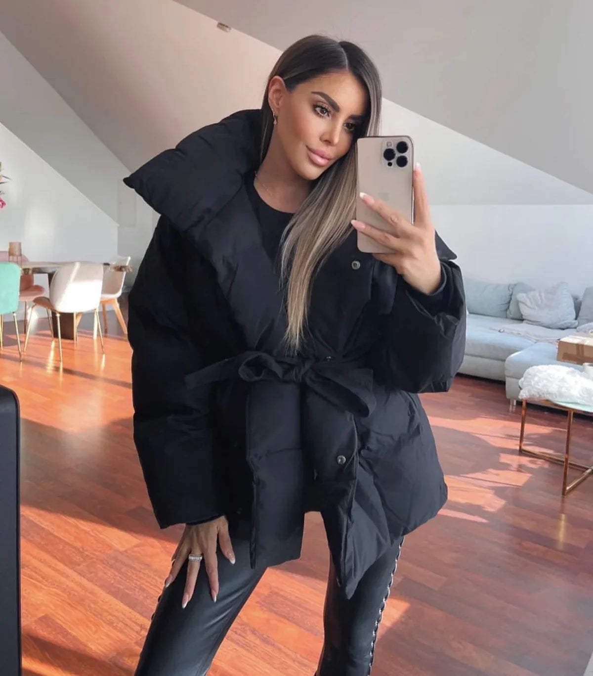 Elegant women's jacket with a high collar – Ideal for winter