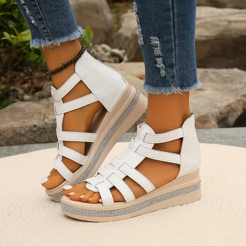 Anne - Wedge sandals with rhinestone decoration