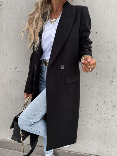 Sophisticated winter coat for modern women