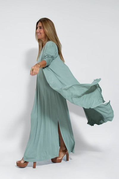 Elegant vest and long dress set for a sophisticated look