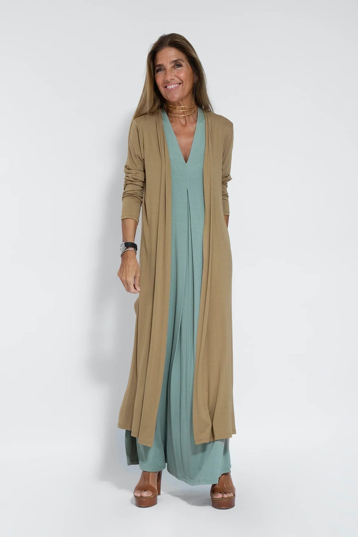 Elegant vest and long dress set for a sophisticated look