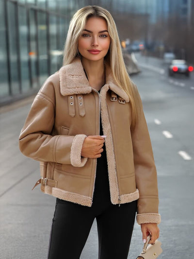 Modern Women's Jacket with Elegant and Sophisticated Design