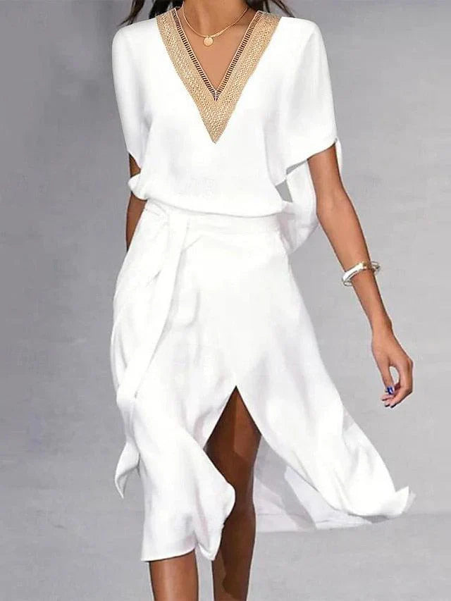 Women's V-neck midi dress with wide sleeves