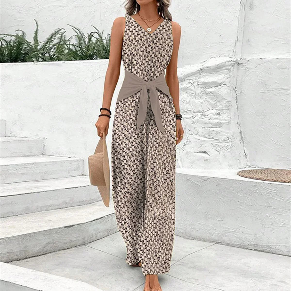 Eliana - Sleeveless Round Neck Jumpsuit