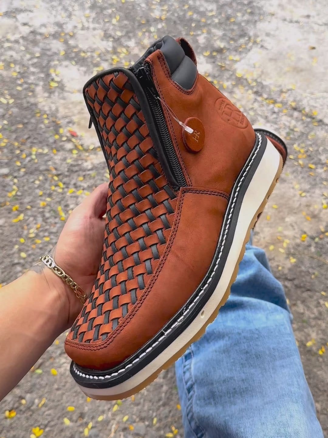 Men's Western Cowboy Boots - Classic and Durable Design
