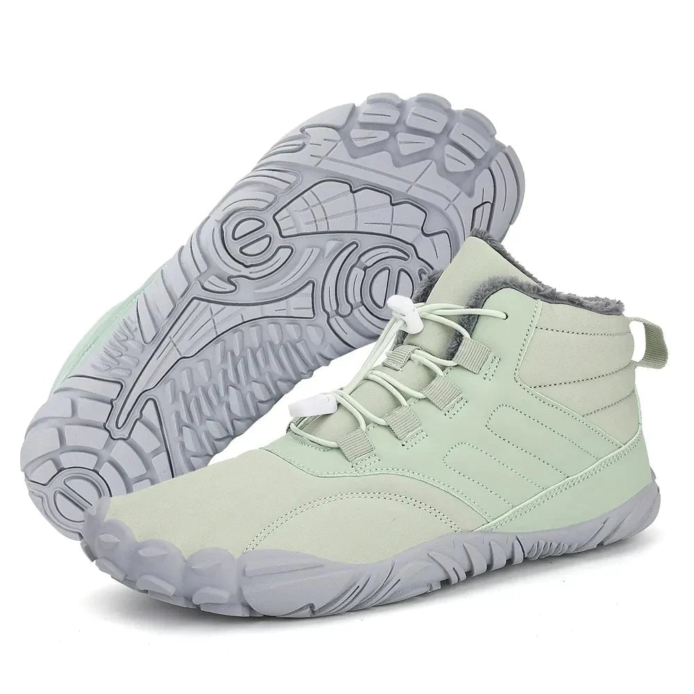 Men's high-top sneakers with a warm and modern design