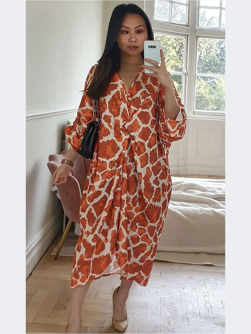 Animal print maxi dress with front knot and loose fit