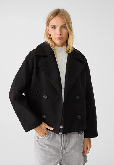Casual short jacket perfect for any occasion